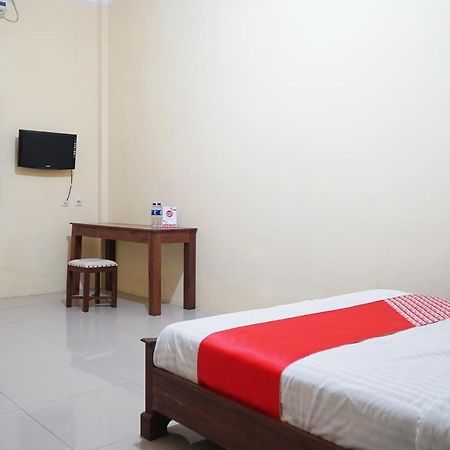 Oyo Flagship 1034 Pondok Mulia Guest House Syariah Balikpapan  Exterior photo