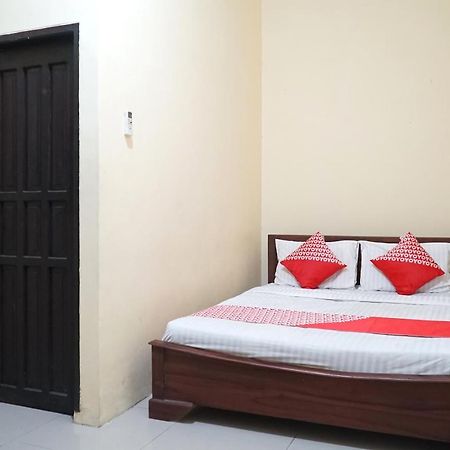 Oyo Flagship 1034 Pondok Mulia Guest House Syariah Balikpapan  Exterior photo
