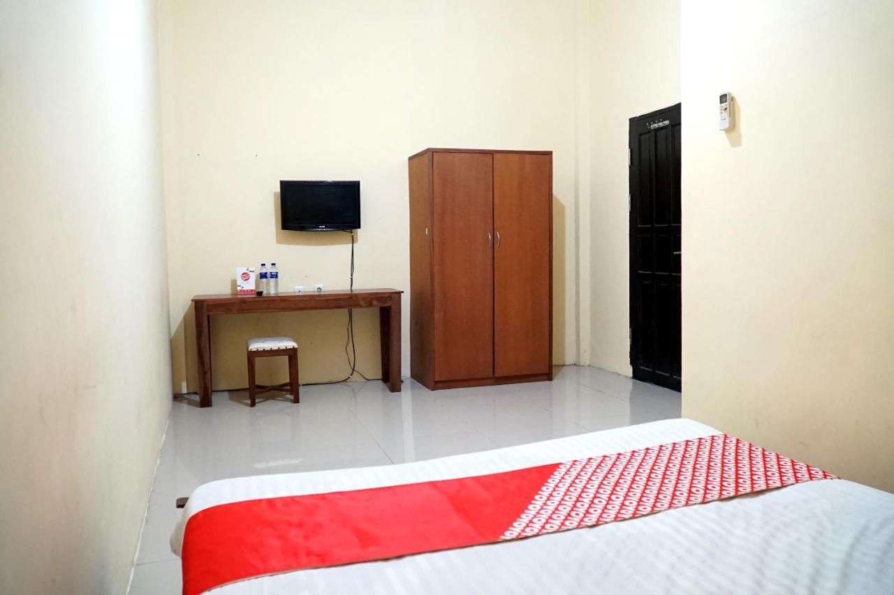 Oyo Flagship 1034 Pondok Mulia Guest House Syariah Balikpapan  Exterior photo