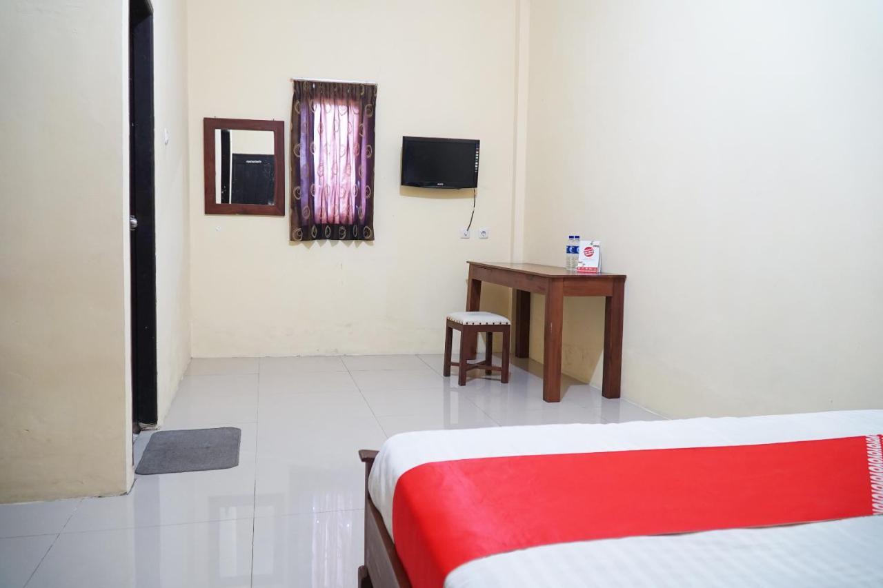 Oyo Flagship 1034 Pondok Mulia Guest House Syariah Balikpapan  Exterior photo